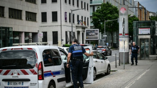 Lyon: quatre bless&eacute;s dans une attaque au couteau, l'agresseur arr&ecirc;t&eacute;