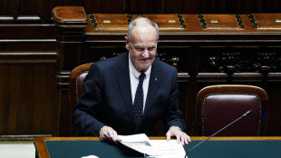 Calderoli firma pre-intese su Autonomia, domani a Venezia