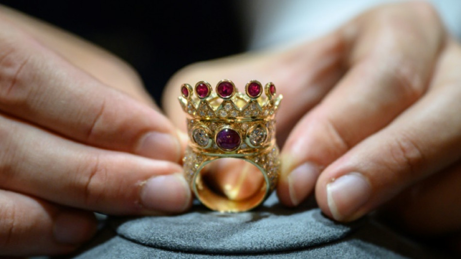 La bague &agrave; un million de Tupac Shakur a &eacute;t&eacute; achet&eacute;e par Drake