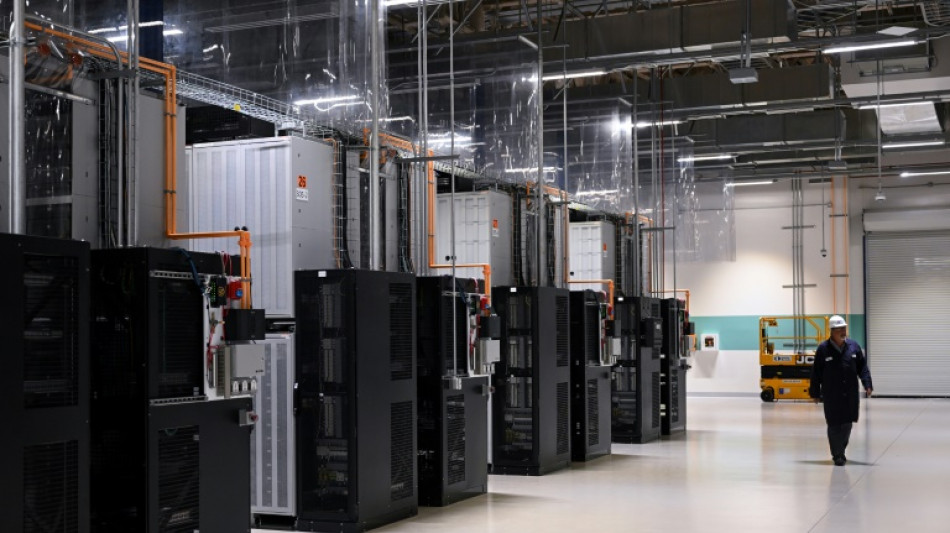 Las bater&iacute;as se tornaron un arma contra las olas de calor en California