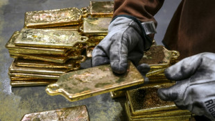 El precio del oro supera el récord de 3.500 dólares por onza