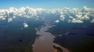 Venezuela considera 'ilegais' licitações petrolíferas da Guiana em disputada zona marítima