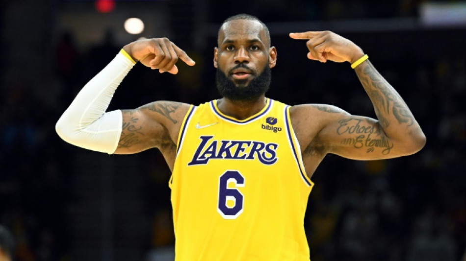 LeBron y Durant, en la &eacute;lite el lunes en la NBA