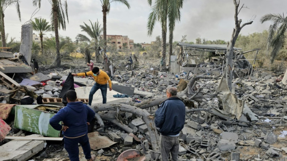 La Defensa Civil de Gaza reporta 25 muertos por ataques israelíes contra carpas de desplazados