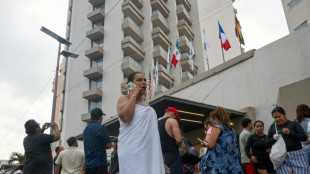 6.5-magnitude quake shakes Mexico City and beach resort 