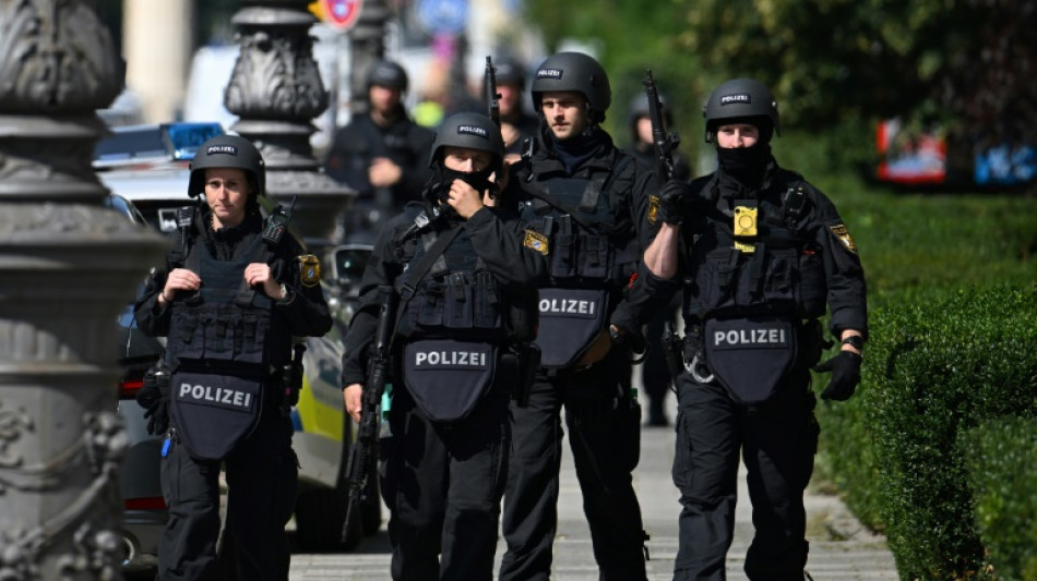 T&ouml;dlicher Messerangriff in Firma in Bayern: Verd&auml;chtiger vorl&auml;ufig in Psychiatrie