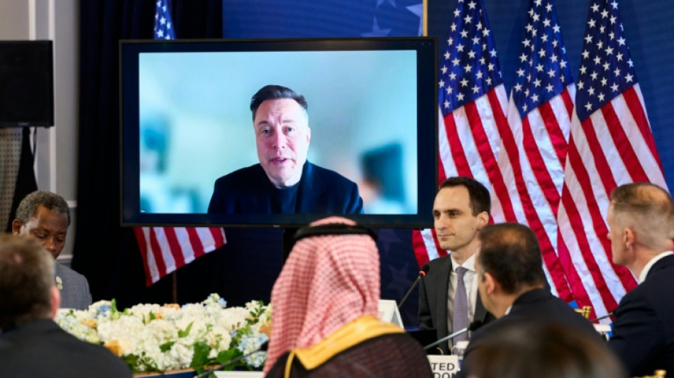 Zuckerberg et Musk plaident au G20 pour davantage de centres de donn&eacute;es pour l'IA