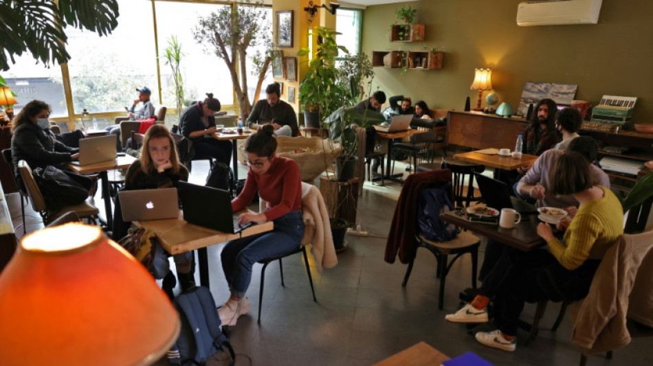 Au Liban, la culture des caf&eacute;s revit gr&acirc;ce &agrave; la crise