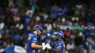 Green praises 'awesome' Mumbai team-mates after first IPL hundred