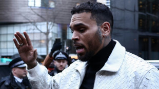 El rapero Chris Brown, condenado a prisi&oacute;n en suspenso por una pelea en una discoteca de Londres