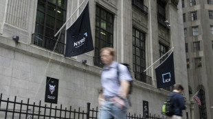 Wall Street chute apr&egrave;s des indicateurs am&eacute;ricains qui inqui&egrave;tent