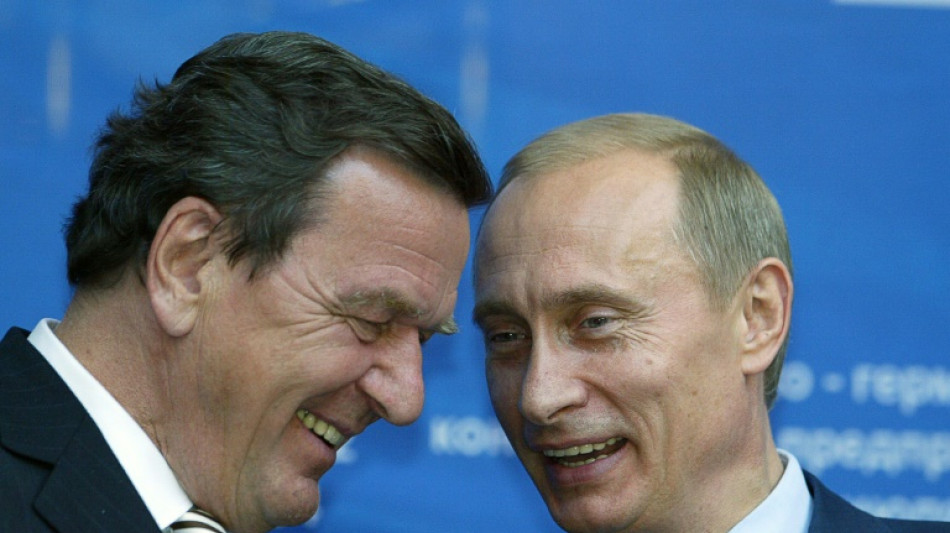 Unionspolitiker fordern Konsequenzen f&uuml;r Schr&ouml;der wegen Russland-Kontakten