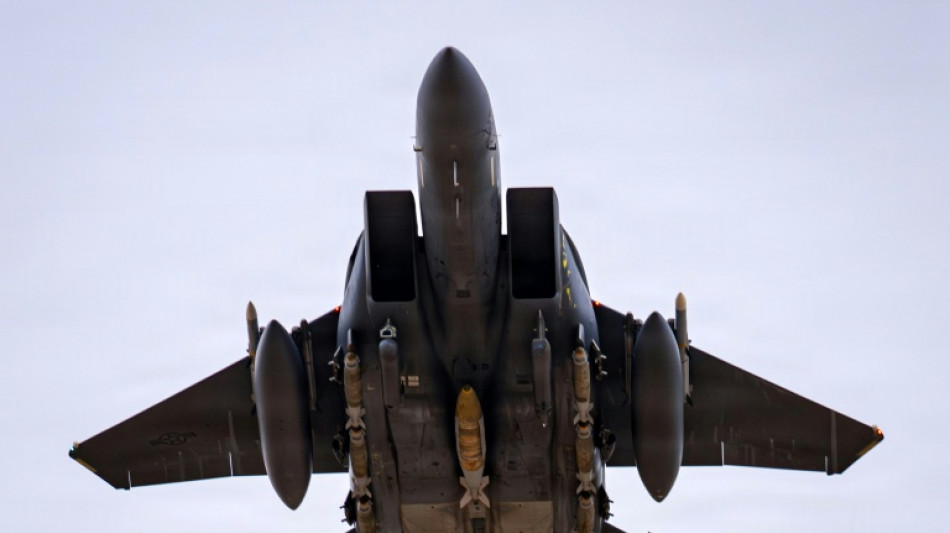 Trump da 48 horas para llegar acuerdo sobre Ormuz y los bombardeos en Ir&aacute;n alcanzan zona de una planta nuclear