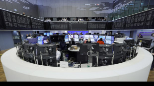 Borsa: Europa cauta in apertura, Francoforte -0,38%, piatta Londra