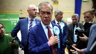 Extrema direita chega ao Parlamento brit&acirc;nico