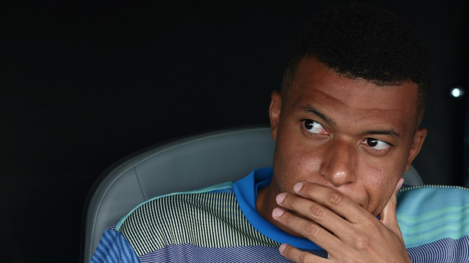 Mbapp&eacute; nega ter exigido ser o &uacute;ltimo a carregar a chama ol&iacute;mpica dos Jogos de Paris-2024