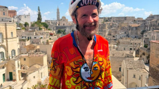 Una sorpresa tra i Sassi, Jovanotti in bici a Matera col 'Jovagiro'