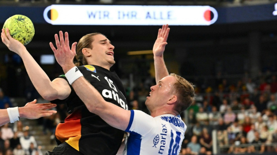 Dank starkem Knorr: Deutsche Handballer dominieren gegen Island