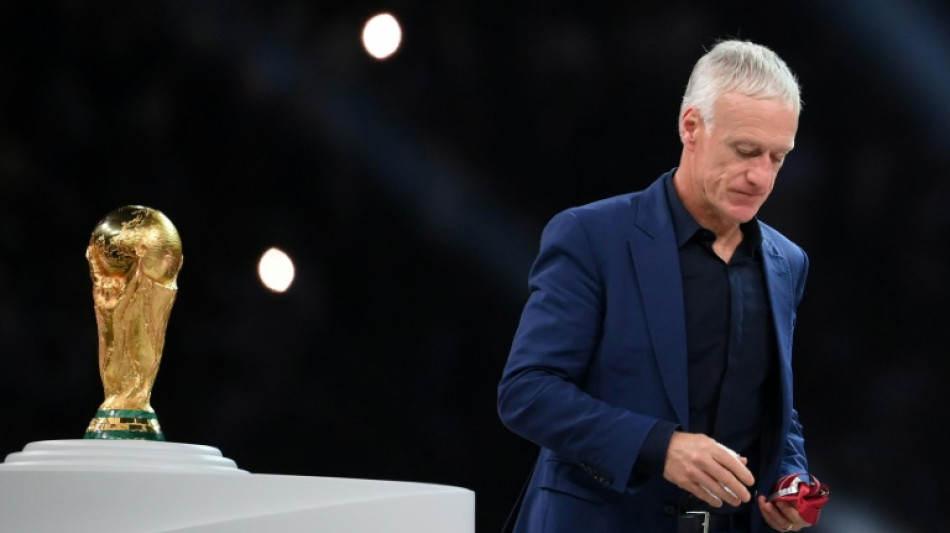 French football president wants Deschamps to stay