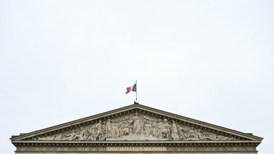 Le Parlement allonge la dur&eacute;e de r&eacute;tention des &eacute;trangers jug&eacute;s dangereux