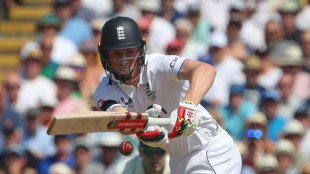 Crawley falls on stroke of lunch as Australia hit back in Ashes opener