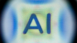 La invisible y precaria mano de obra detrás de la IA generativa