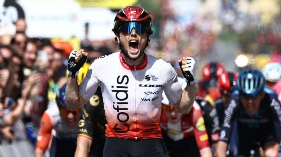 Frenchman Lafay wins Tour de France second stage