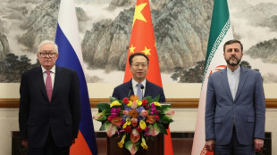 China, Rússia e Irã pedem fim das sanções contra Teerã por seu programa nuclear