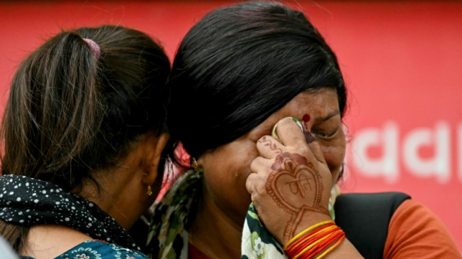 Crash du Boeing 787 d'Air India: le bilan provisoire passe &agrave; 279 morts