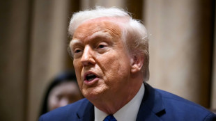 Mundo protesta contra tarifas aos automóveis anunciadas por Trump