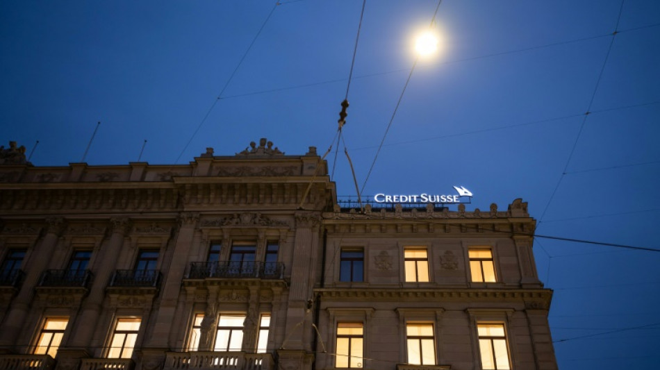 Dernier jour pour qu'UBS avale Credit Suisse et &eacute;vite une d&eacute;b&acirc;cle