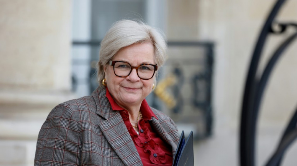 Maladies rares: un nouveau plan de lutte, tr&egrave;s attendu mais sans grande nouveaut&eacute;