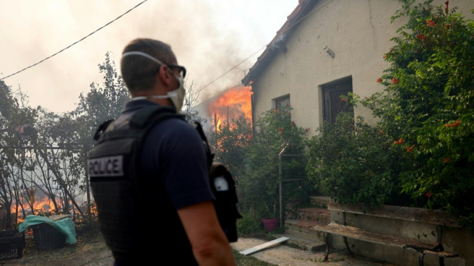 Fl&auml;chenbrand bei Marseille noch nicht unter Kontrolle 