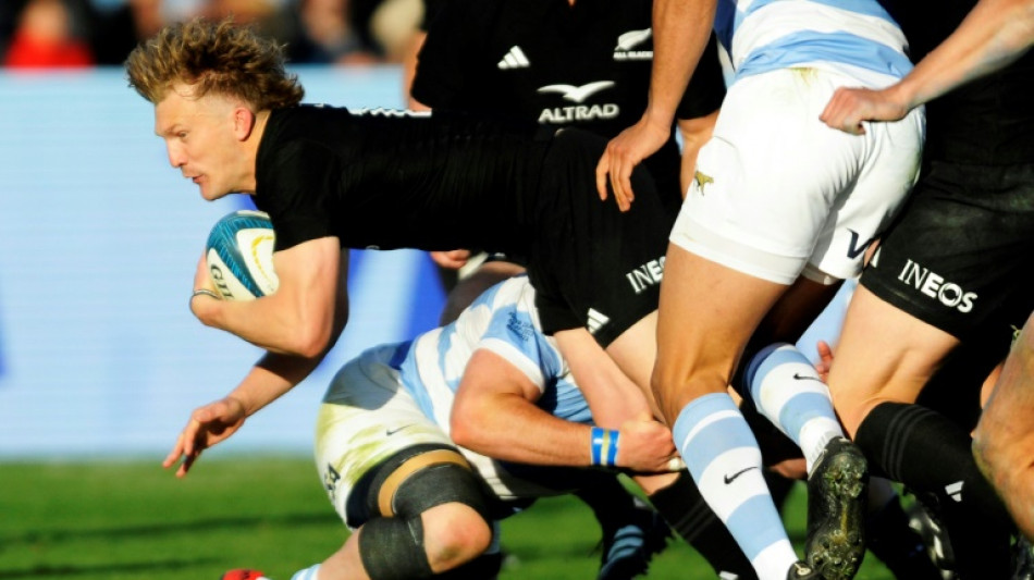 Fast-starting New Zealand overwhelm Argentina with seven tries