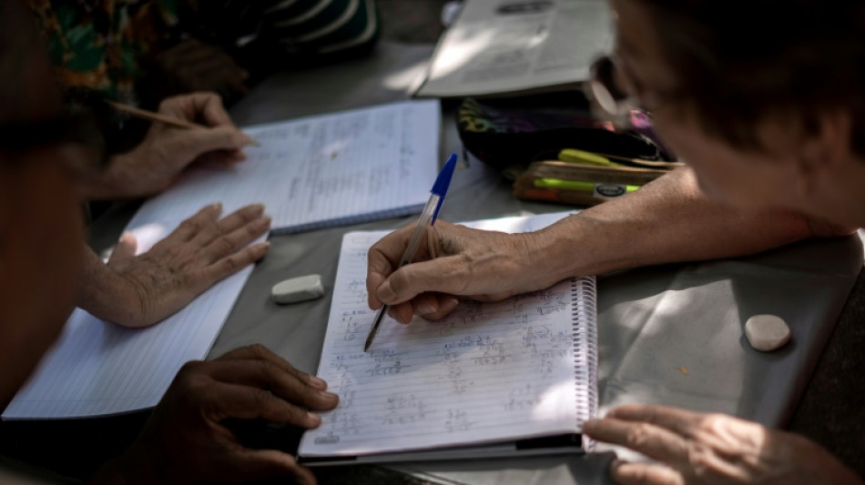 Ruim em matem&aacute;tica? A neuroestimula&ccedil;&atilde;o pode ajudar, afirma estudo