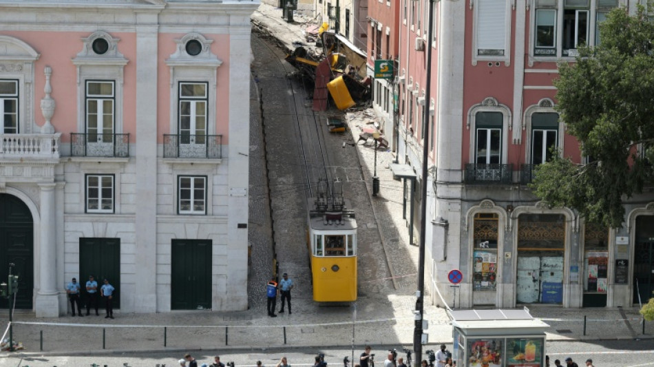 El accidente de funicular en Lisboa se debi&oacute; a la desconexi&oacute;n de un cable defectuoso