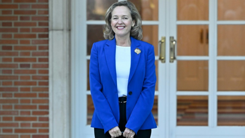 Espanhola Nadia Calvi&ntilde;o presidir&aacute; Banco Europeu de Investimento