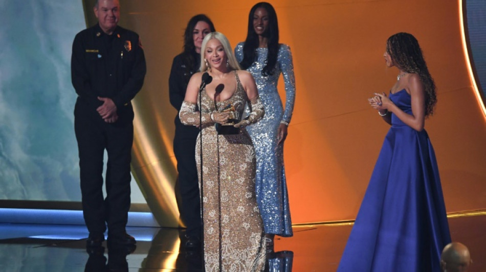 Beyonc&eacute; y Kendrick Lamar triunfan en los Grammys, que declaran su amor a LA