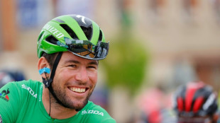 British cycle star Cavendish targeted in knifepoint raid, court told