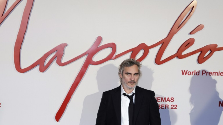 Joaquin Phoenix fala sobre interpretar Napole&atilde;o, um 'tirano pequeno e petulante'