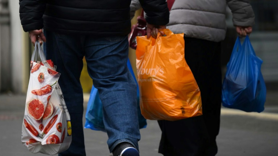 Kenia acoge dura negociaci&oacute;n de tratado mundial sobre los pl&aacute;sticos