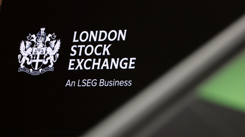 Borsa: Europa parte cauta, indici sulla parit&agrave;