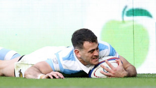 Boffelli the hero as Argentina edge England