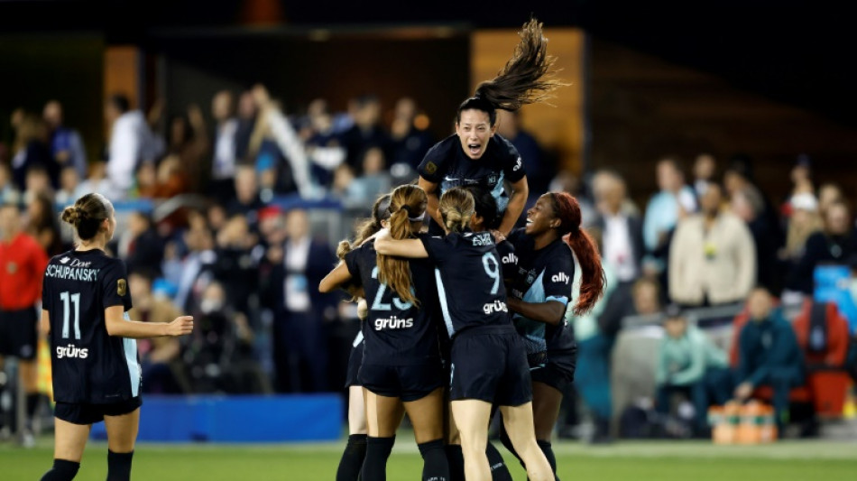 Gotham crowned NWSL champions after Lavelle breaks Spirit