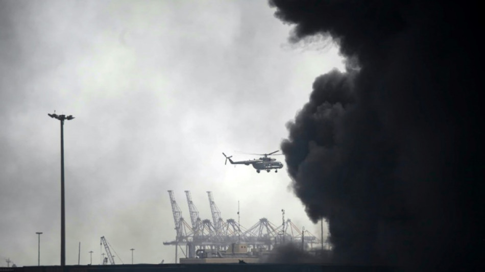 Explosão em porto deixa ao menos 8 mortos e 750 feridos no Irã