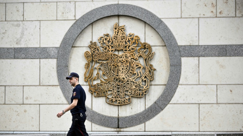 R&uacute;ssia retira credenciais de seis diplomatas brit&acirc;nicos suspeitos de espionagem