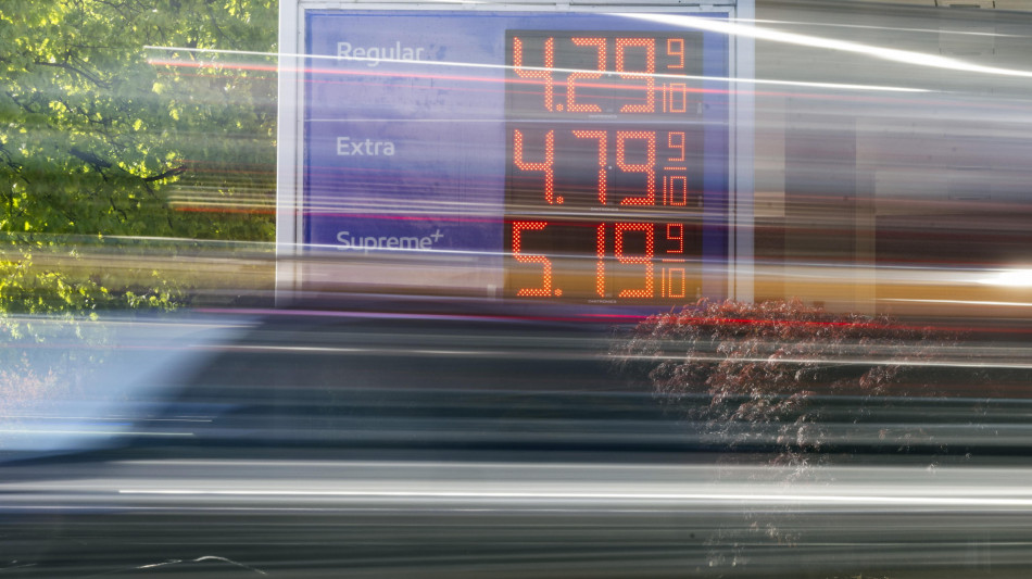 Usa autorizzano la vendita di una parte del petrolio iraniano