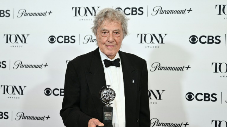 Une pi&egrave;ce sur l'antis&eacute;mitisme triomphe aux Oscars de Broadway