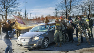 Gobierno de Trump anuncia despliegue de "cientos" de polic&iacute;as  en Mine&aacute;polis