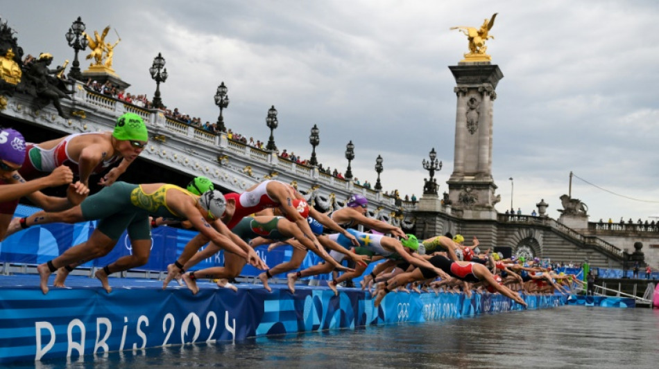 Lluvia de estrellas en los Juegos, el Sena acoge por fin el triatl&oacute;n